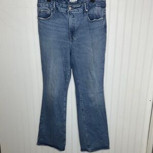 Good American Good Boot Cut Jeans in Light Blue